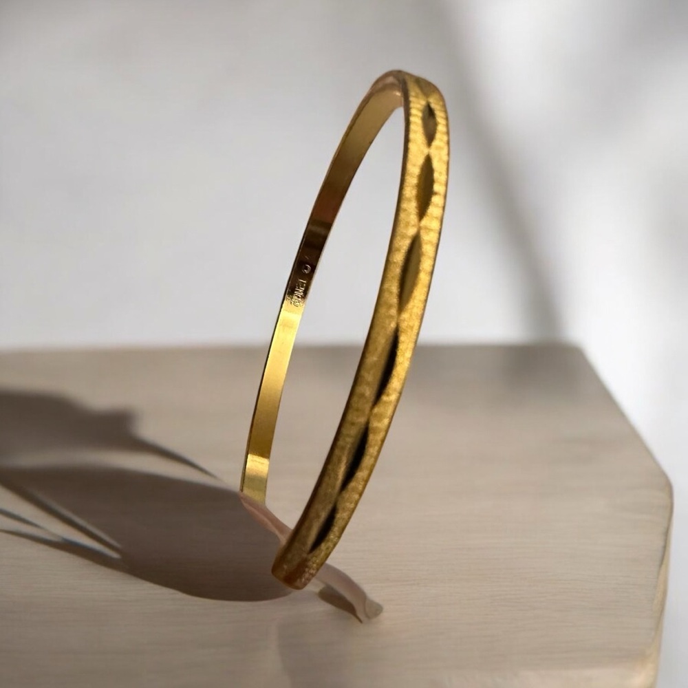 Vintage Gold-plated Monet Signed Bangle Bracelet 5mm Wide